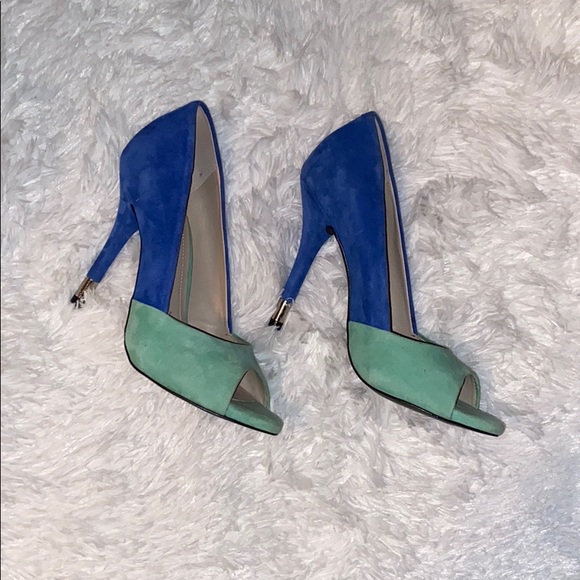 BCBG Multi Color Pumps - Picture 1 of 4